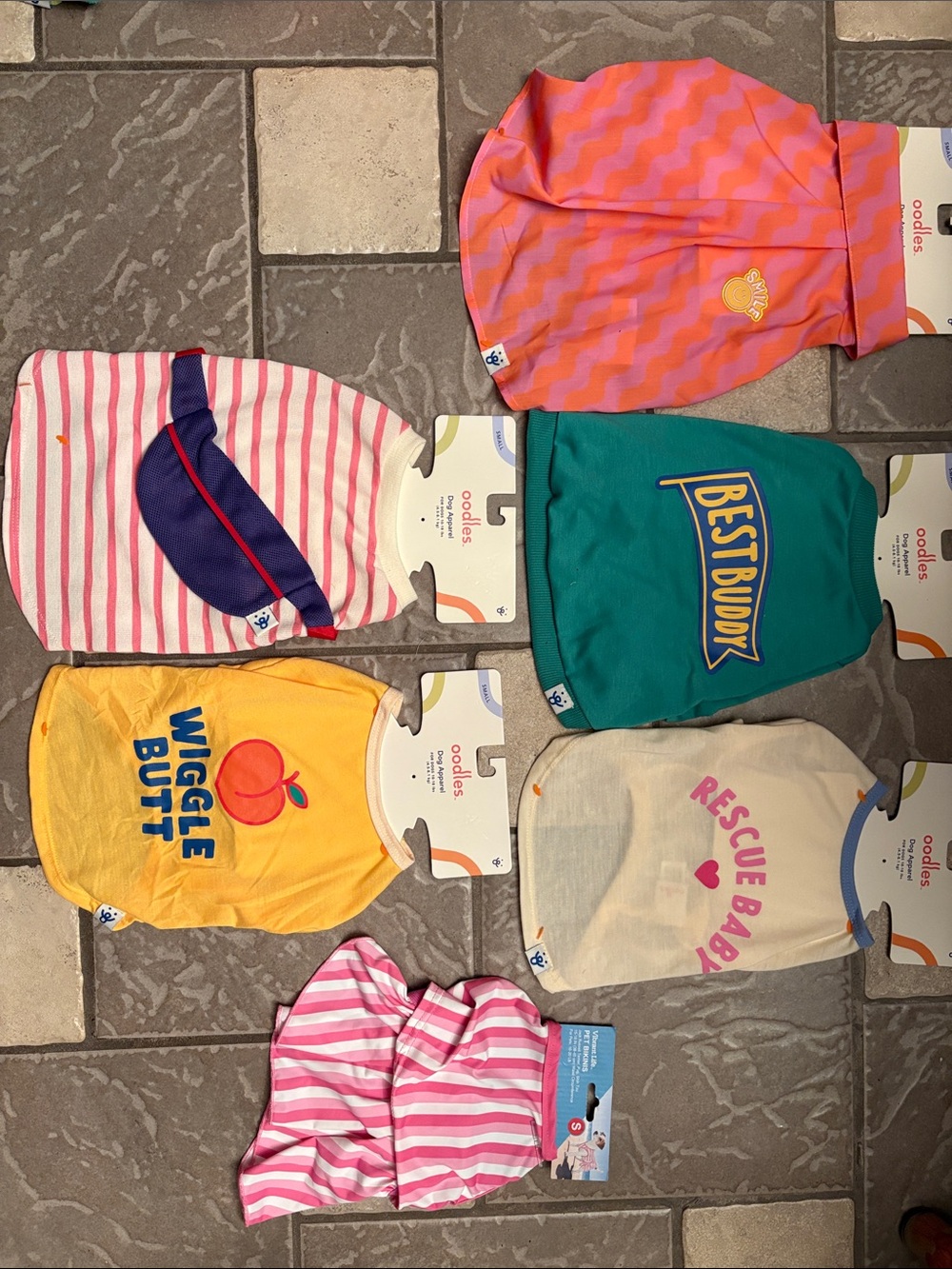 New lot six dog outfits, dog clothing size S fits 10 to 18 LBS